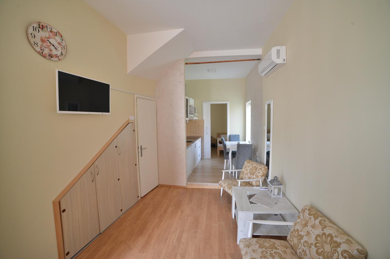 Apartmani Mv Užice Eksteriør billede
